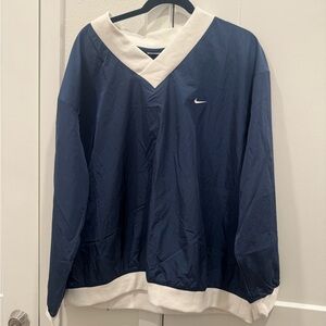 Nike Women's Blue and White Top